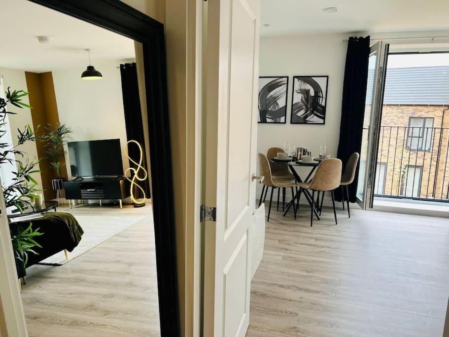 Hessian Lounge -Wyndale- Central 2Br W/Parking Birmingham Eksteriør bilde